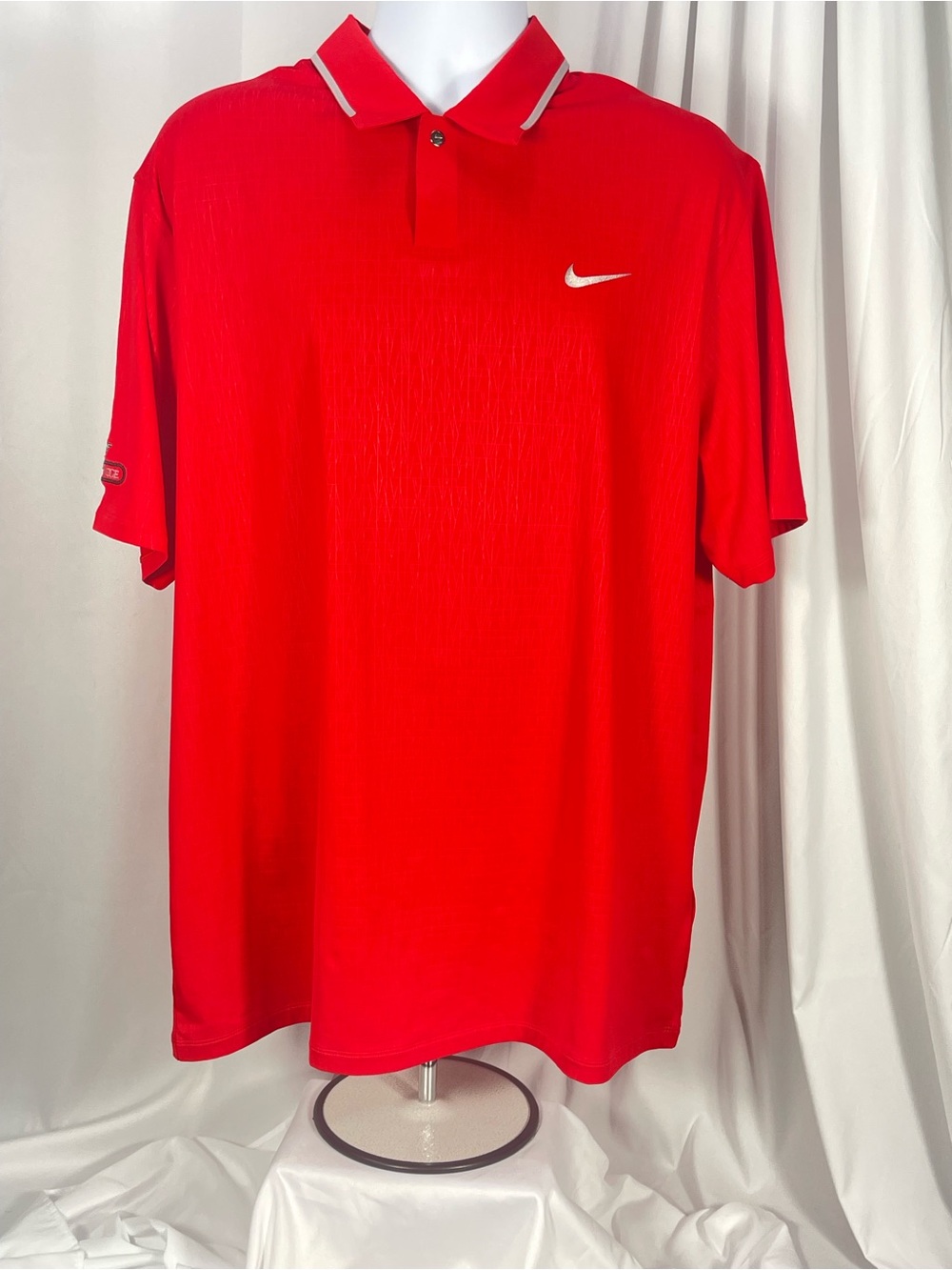 Nike Tiger Woods Collection Men’s Red Performance Polo w/Weaver Ridge Golf Patch